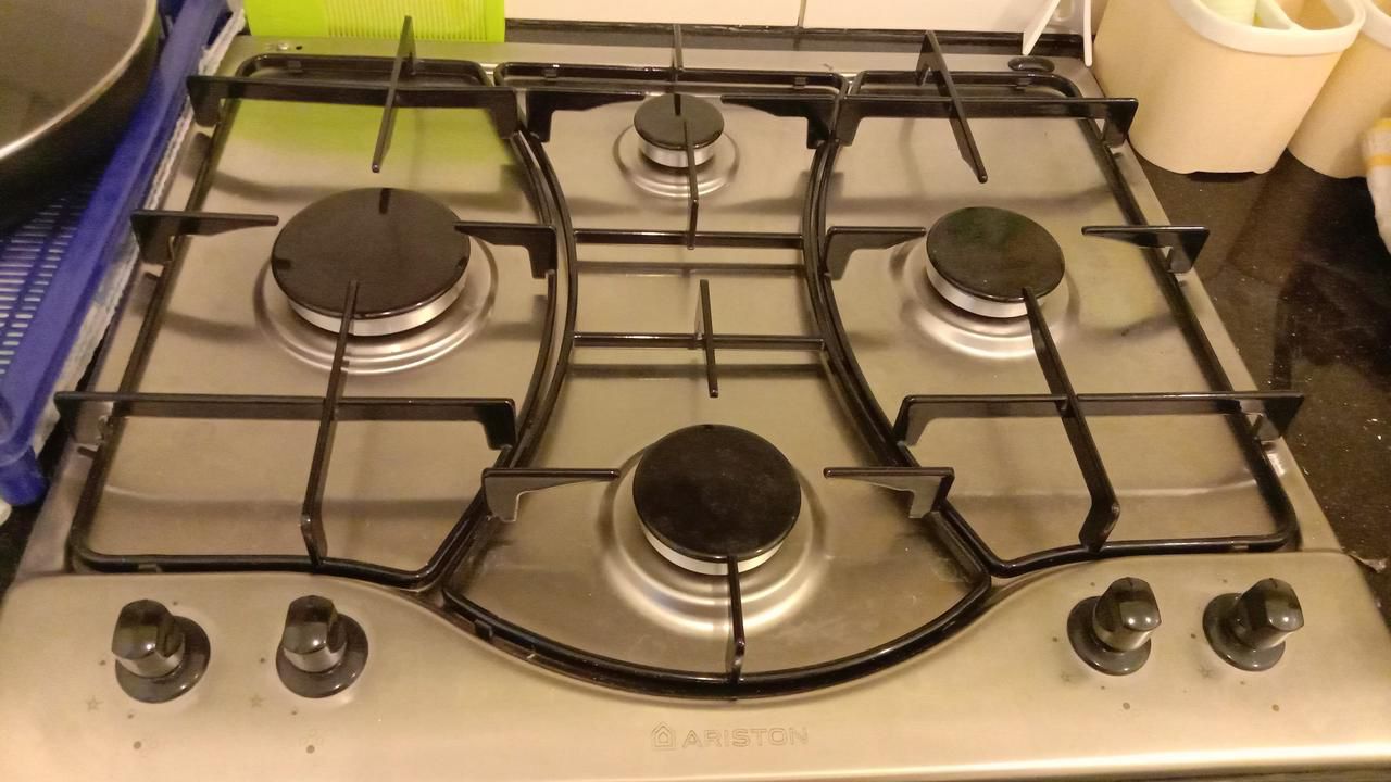 Service kompor gas Ariston