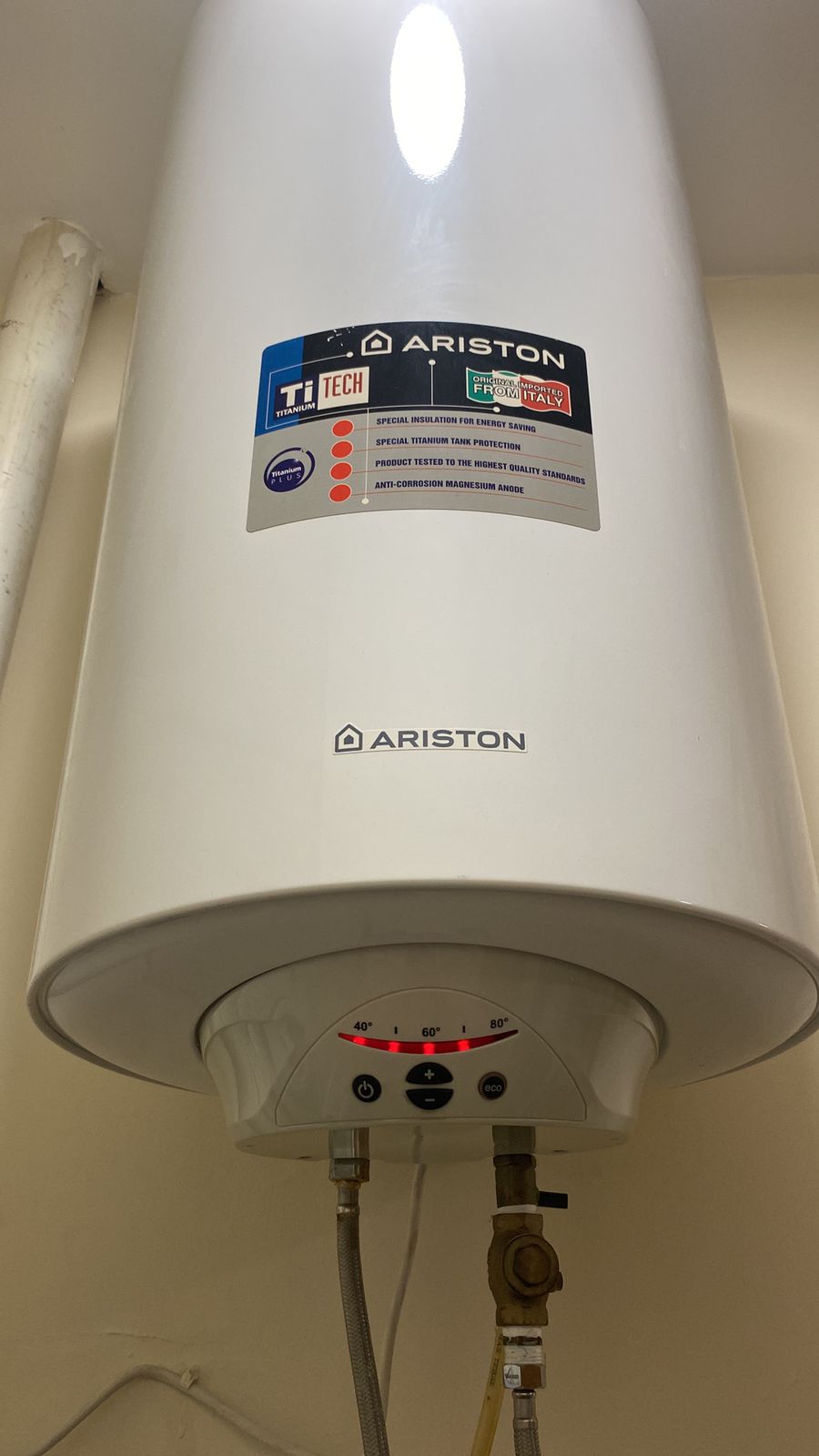 Dokumentasi service dan perbaikan unit Ariston